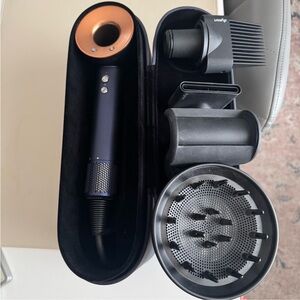 Dyson Supersonic in Copper and Black with Styling Tools